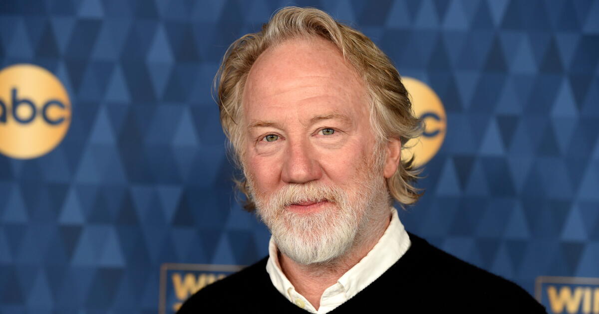 Child sex abuse charges against actor Timothy Busfield dismissed by judge - The Guardian