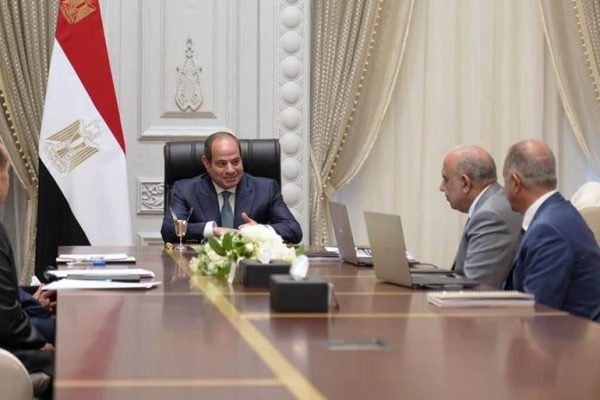 President Sisi directs boosting local manufacturing of black sand, rare earth elements