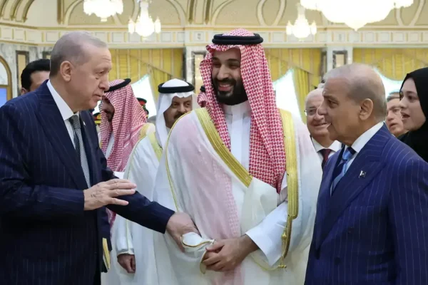 Pakistan, Turkiye, Saudi Arabia will form political, military mechanisms to coordinate under defence pact, Ankara says – World