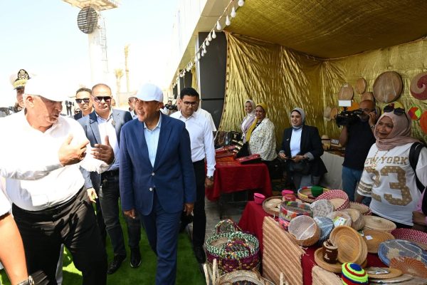 Madbouly inaugurates upgraded June 30 Corniche, tours ‘Treasures of Egypt’ exhibition in Matrouh