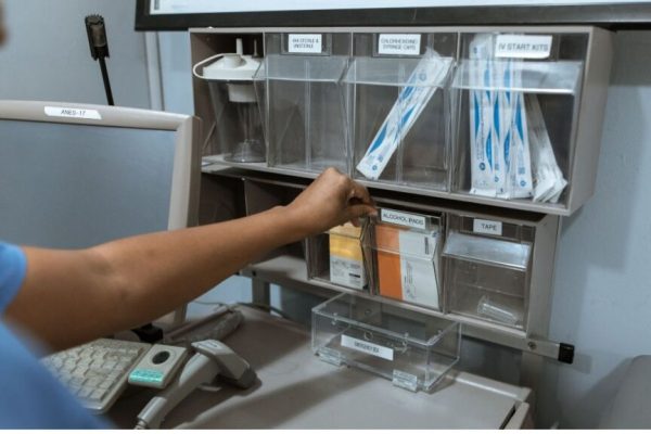 How Hospital Supply Chains Manage Vascular Access Inventory