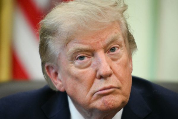 Trump Begs Supreme Court to Rescue Ballroom Project