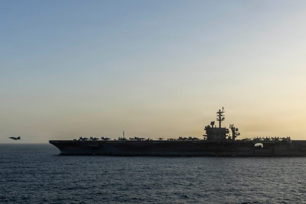 USS Abraham Lincoln Sailors Try to Go Overboard: Report